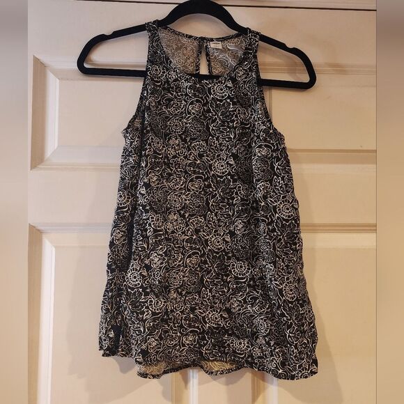 Old Navy black and white flroal halter flowey tank M - Picture 1 of 4
